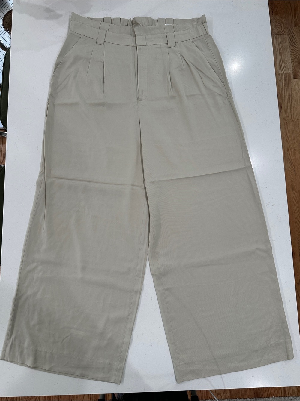 Banana Republic Wide Leg Paperbag Waist Trousers in Light Beige